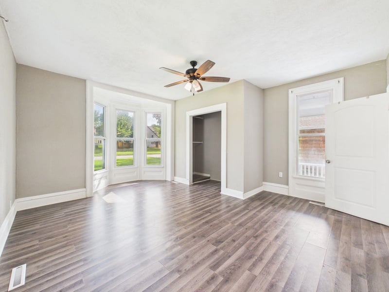 722 Harvey Ave, Wellington, KS 67152
