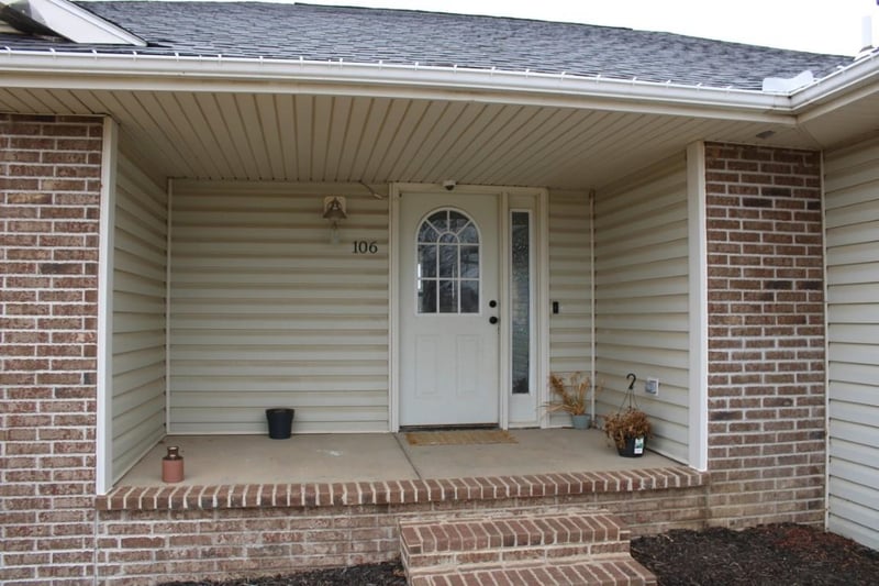106 Rodeo Ct, Marquette, KS 67464