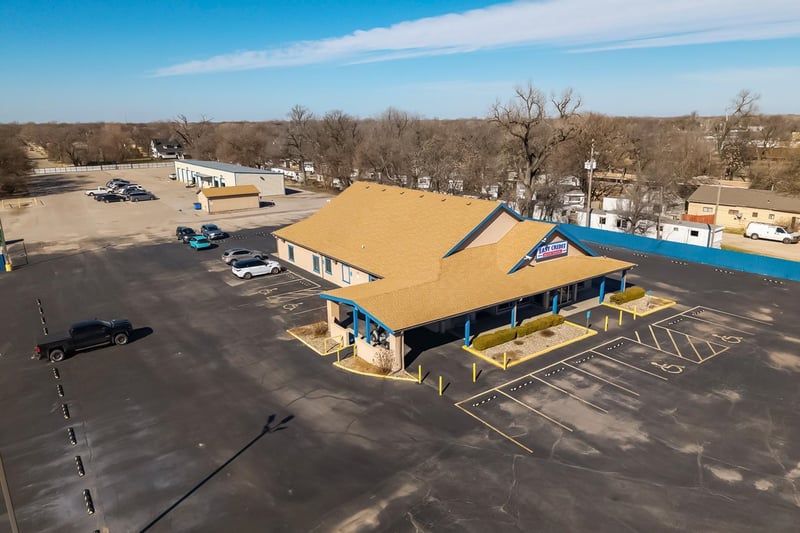 3101 S Broadway, Wichita, KS 67216