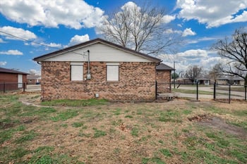 1502 E Catalina St, Wichita, KS 67216