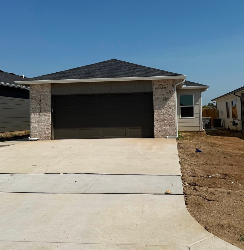 12807 E Willowgreen St, Wichita, KS 67230