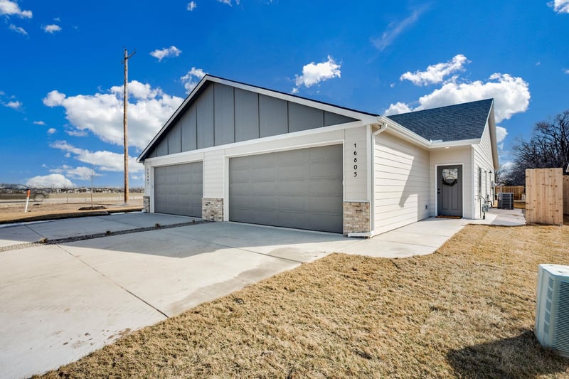 16909 Kashmir , Goddard, KS 67052