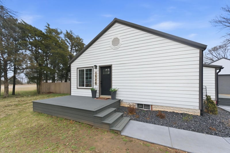 1520 S 383rd St W, Cheney, KS 67025
