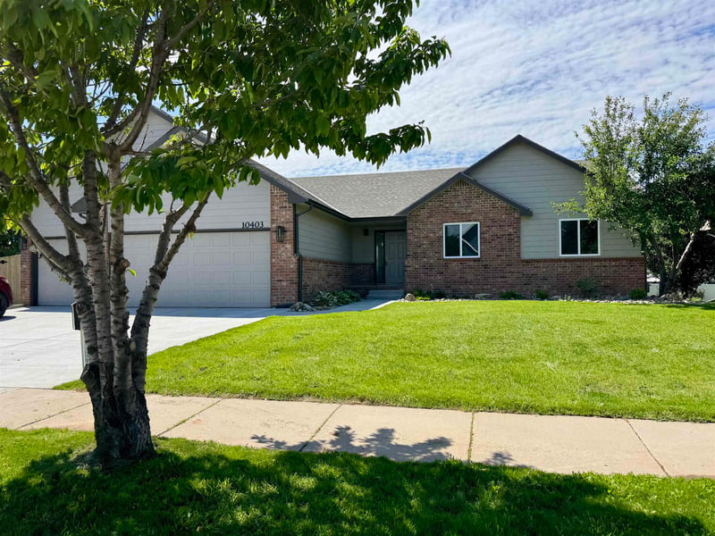 10403 W 35th St S, Wichita, KS 67215