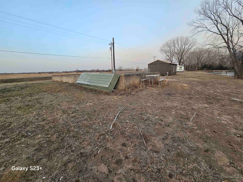 00000 Avenue W, Sterling, KS 67579