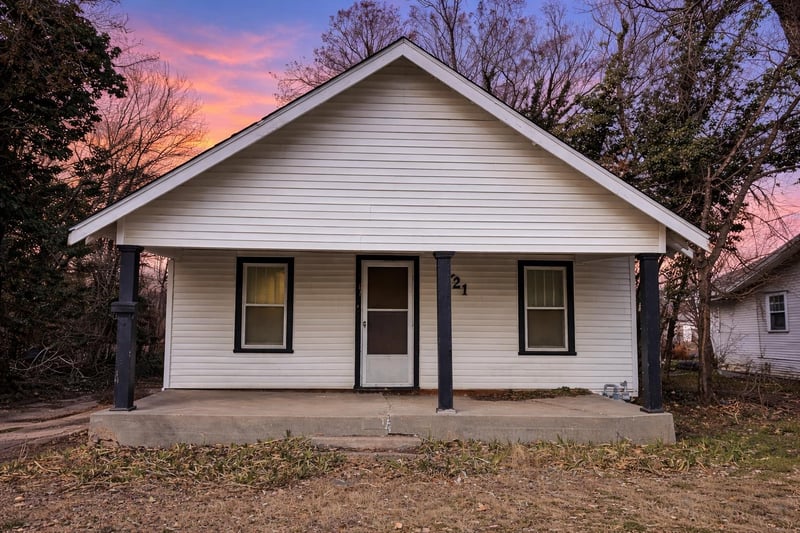 1721 Grove Ave, Wichita, KS 67214