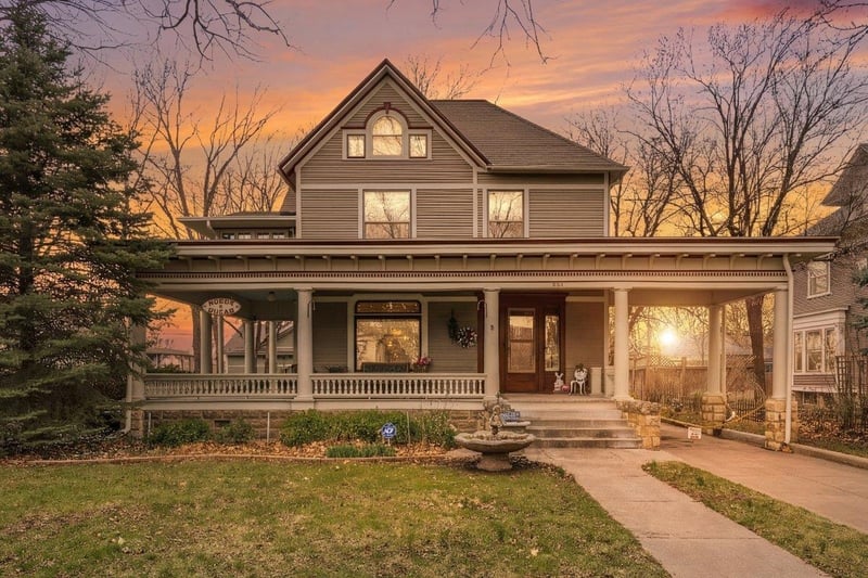 1421 N Park Pl, Wichita, KS 67203