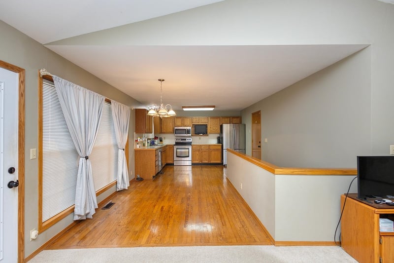 6601 E Saint James, Bel Aire, KS 67226