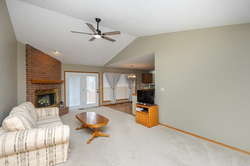 6601 E Saint James, Bel Aire, KS 67226