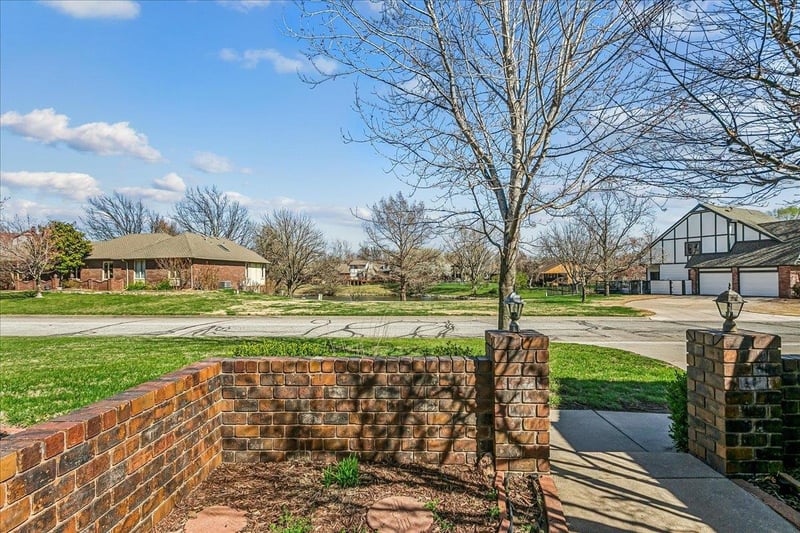 1311 N Cardington St, Wichita, KS 67212