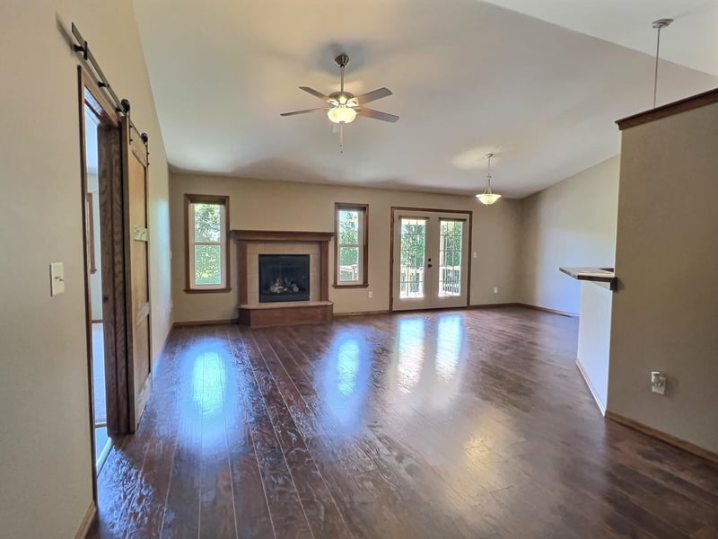 2530 Prescott Cir, Wichita, KS 67215
