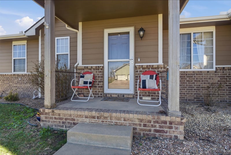 635 Prairie Parkway Ct, Benton, KS 67017