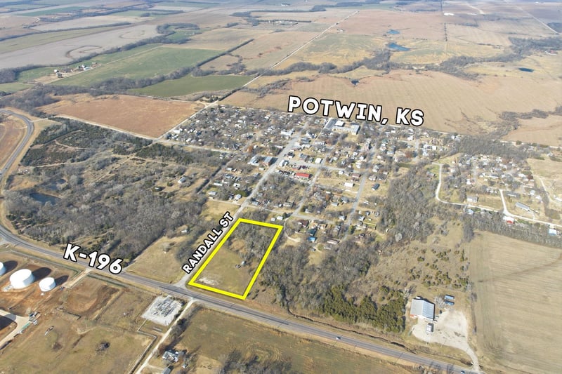 410 Randall , Potwin, KS 67123