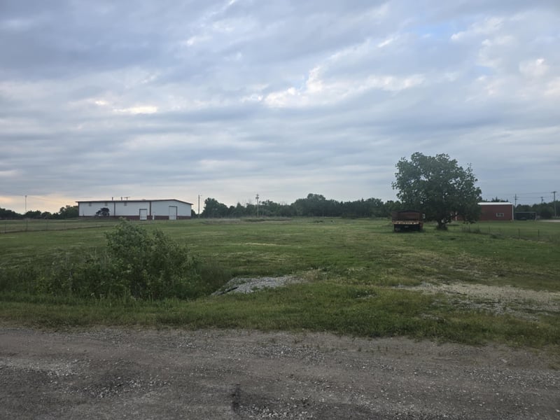 3400 Central Ave, Winfield, KS 67156