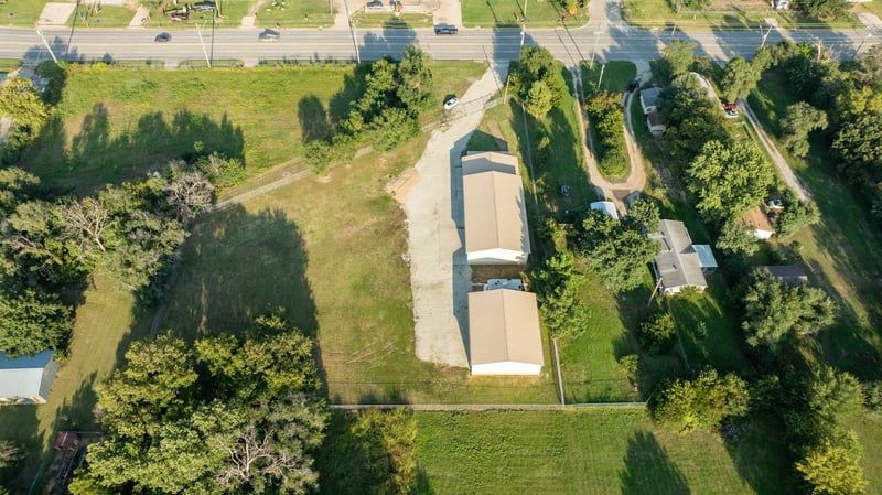 5723 S Broadway, Wichita, KS 67216