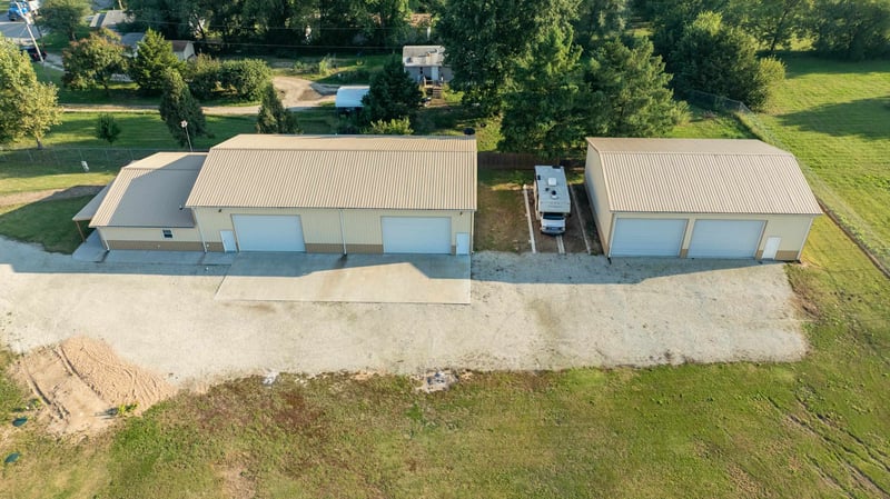 5723 S Broadway, Wichita, KS 67216