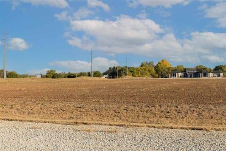 19966 Pine St, Goddard, KS 67052