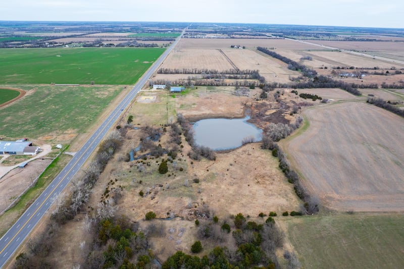 0000 Broadway Ave, Valley Center, KS 67147