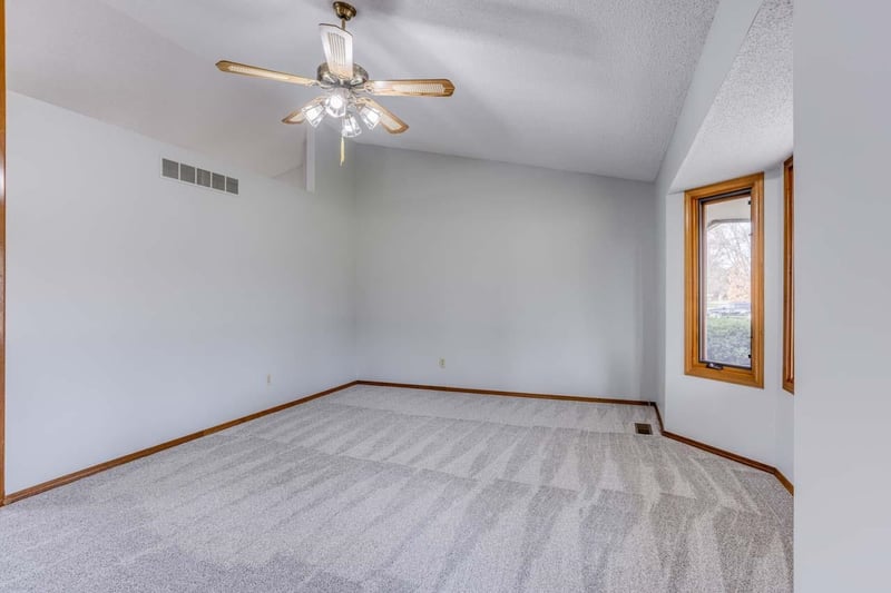 1515 E 82nd St S, Haysville, KS 67060