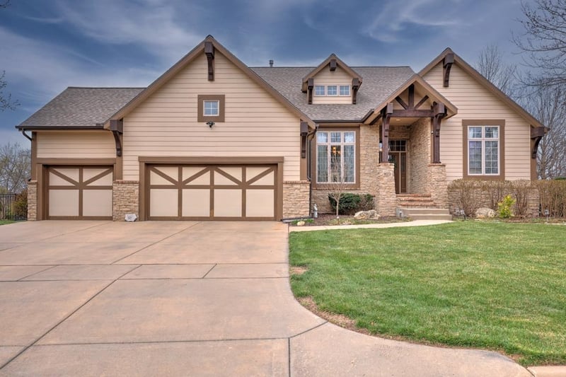 1623 S Logan Ps, Andover, KS 67002