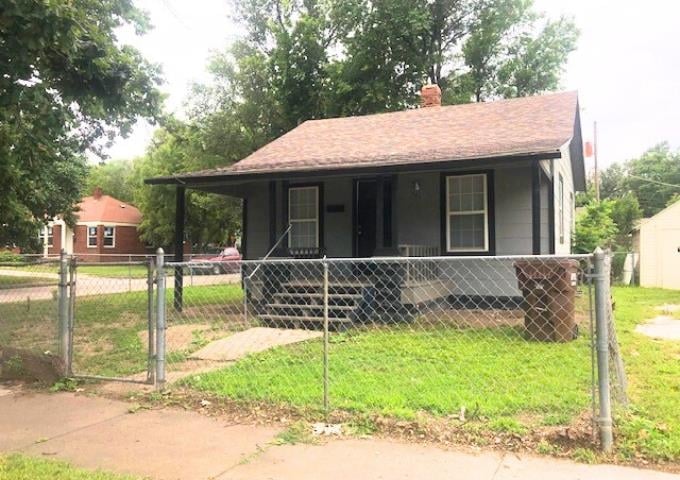 641 Ellis St, Wichita, KS 67211