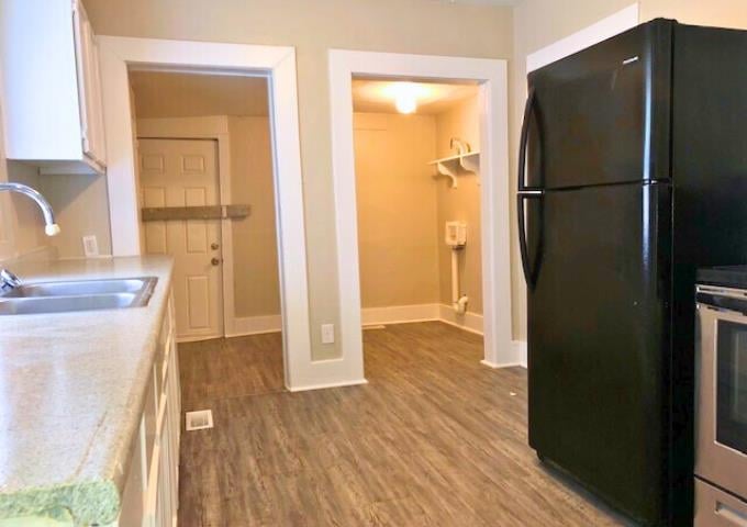641 Ellis St, Wichita, KS 67211