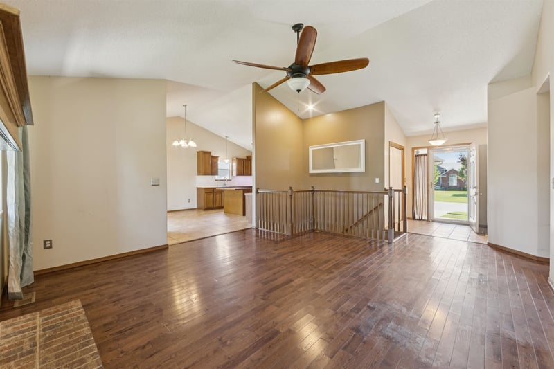 3505 High Pt, Wichita, KS 67205