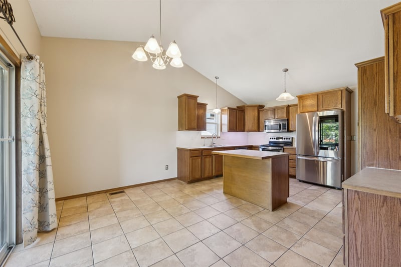 3505 High Pt, Wichita, KS 67205
