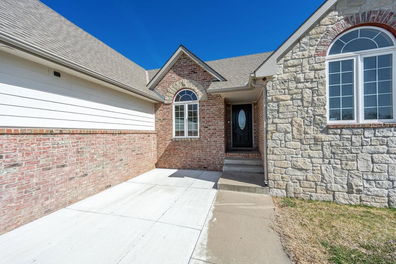 656 110th Ave N, Peck, KS 67120-9029