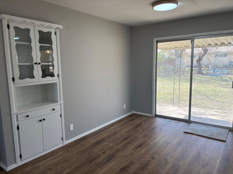1427 Community Dr, Derby, KS 67037