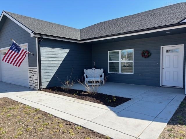 108 5th St, Solomon, KS 67480