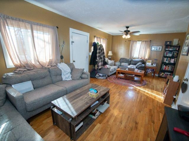 311 S Birch St, Hillsboro, KS 67063