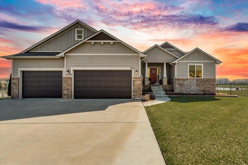 706 Saint Andrews Cir, Wichita, KS 67230