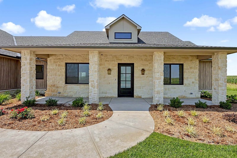 24770 W Stonebottom Ct, Goddard, KS 67052