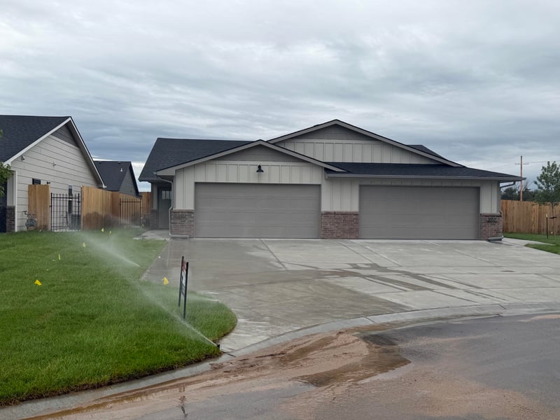 2857 Cedar Crest Ct, Wichita, KS 67215