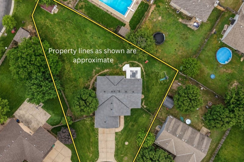 600 Laramie Cir, Maize, KS 67101