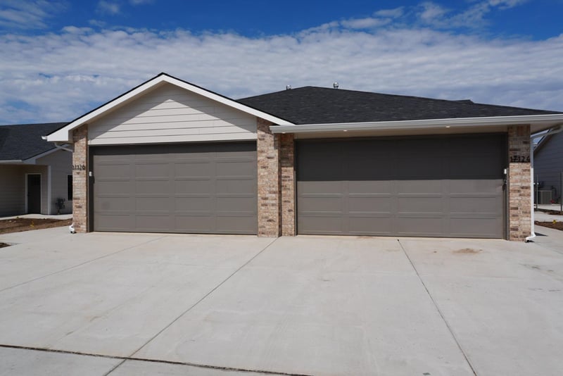 17124-26 Lawson St Cir, Goddard, KS 67052