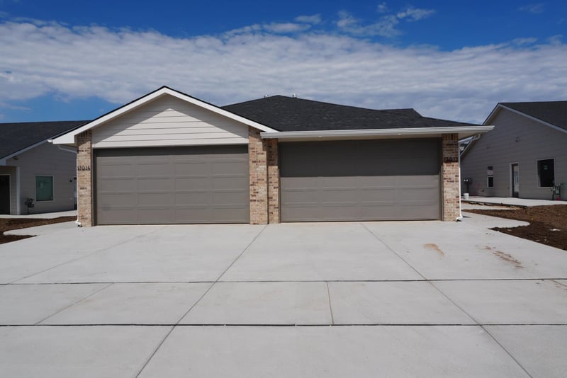 17012-14 Lawson St Cir, Goddard, KS 67052