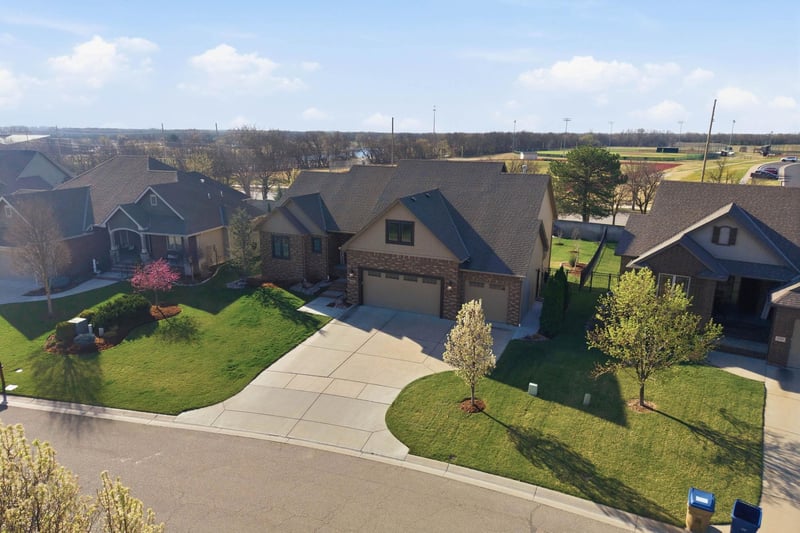 1109 E Rosemont Pl, Andover, KS 67002