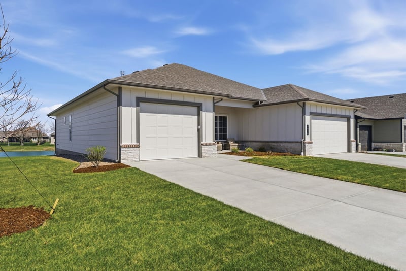 5856 Central Pk, Bel Aire, KS 67220