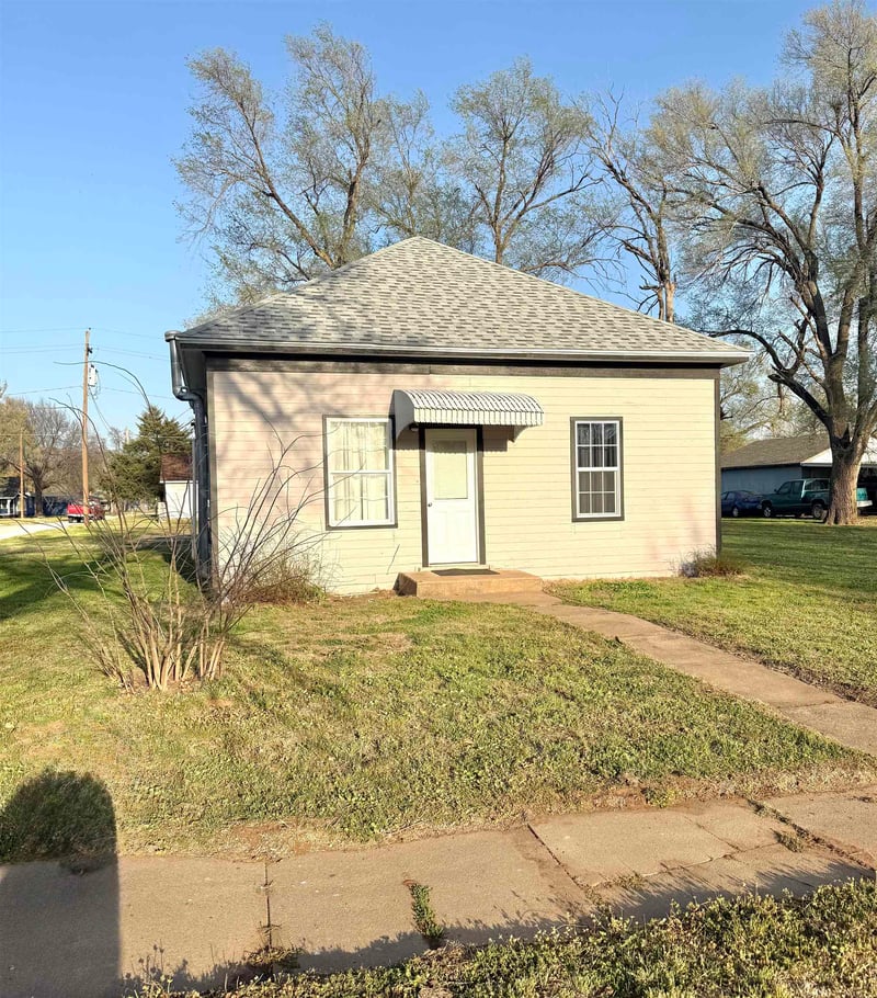 401 Lincoln Ave, Anthony, KS 67003
