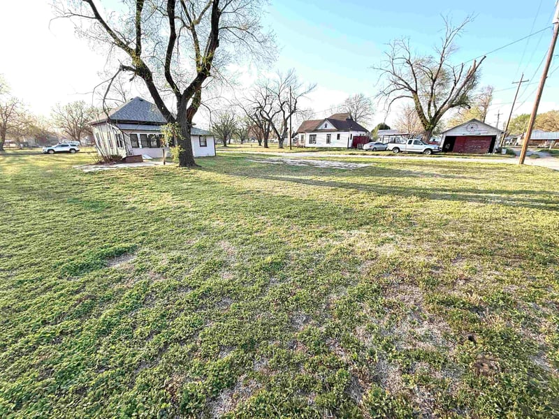 401 Lincoln Ave, Anthony, KS 67003