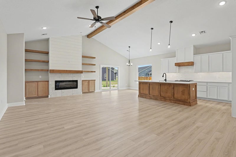 348 Buckland St, Derby, KS 67037