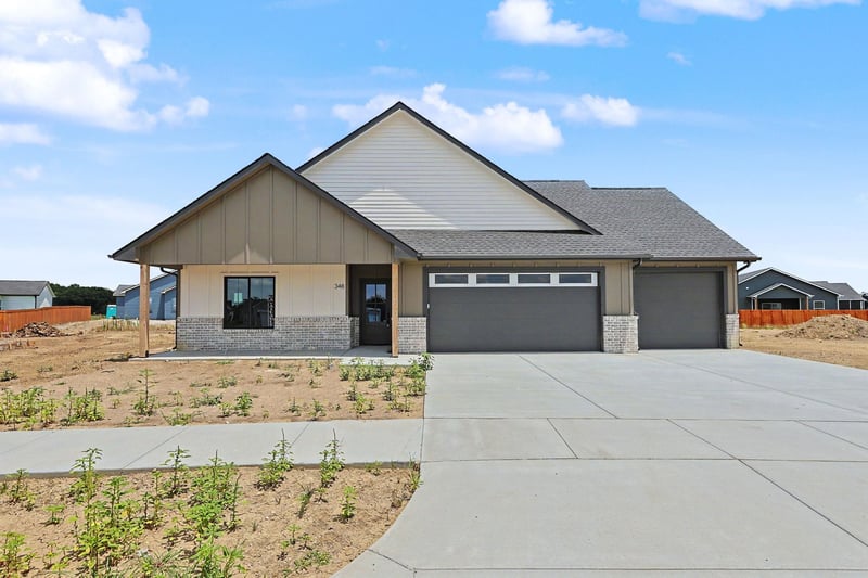 348 Buckland St, Derby, KS 67037