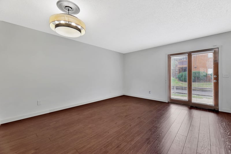 6725 N Shade Ln Apt 1502, Wichita, KS 67212