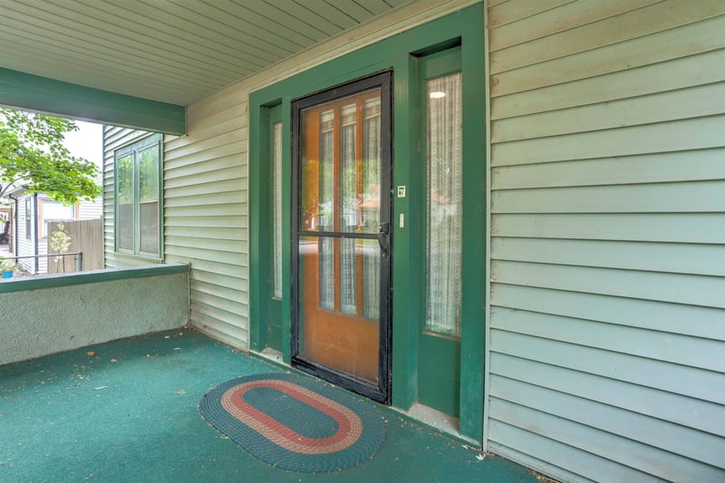 404 2nd St, Arkansas City, KS 67005
