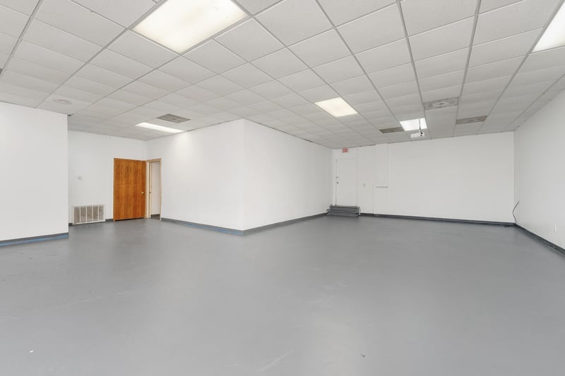 3312 Douglas , Wichita, KS 67206
