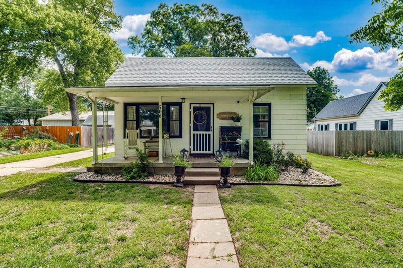 506 S Central, Mulvane, KS 67110