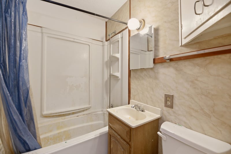 1540 N Andover Rd, Andover, KS 67002