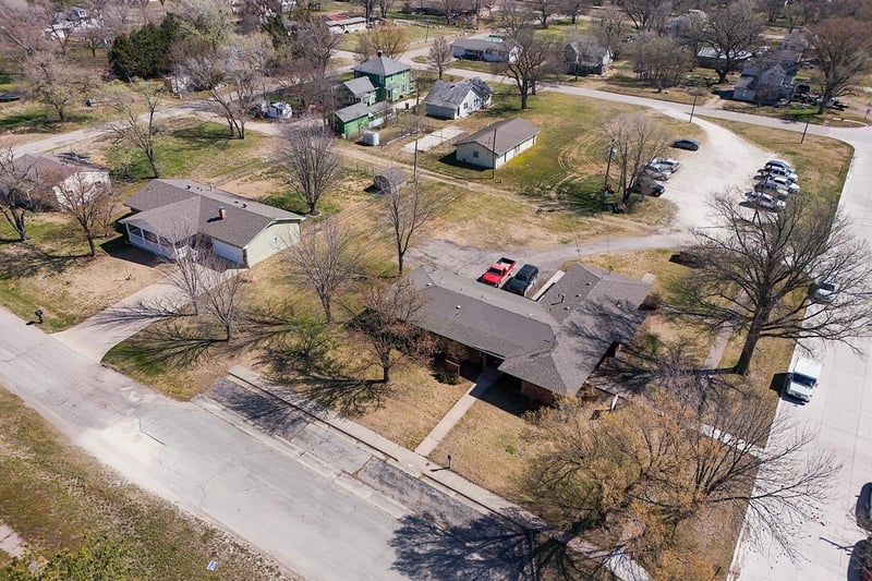 504 Poplar , Peabody, KS 66866